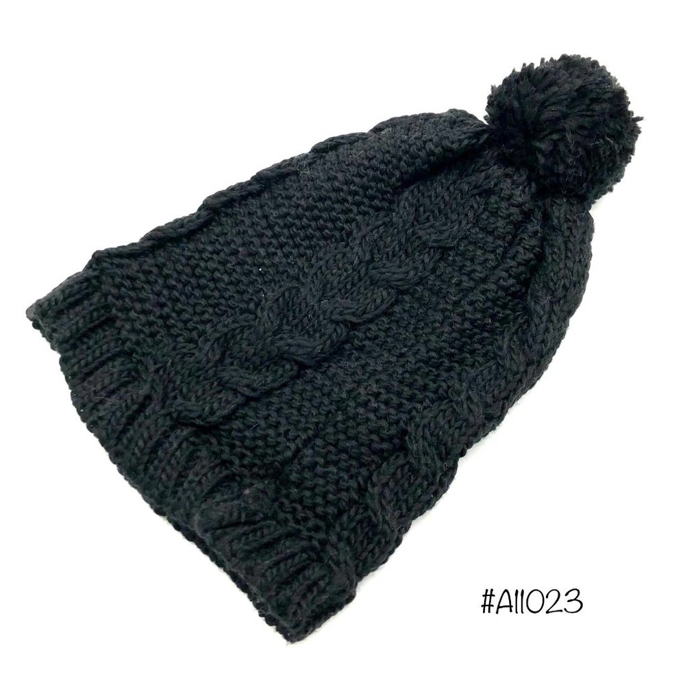 Fashion Winter beanie hat cap for men women teen youth warm and cozy Handmade